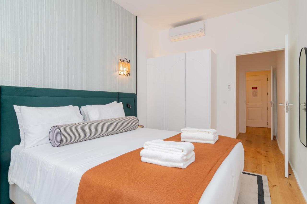 リスボンAndo Living - Santa Justa 77 Houseアパートメント エクステリア 写真